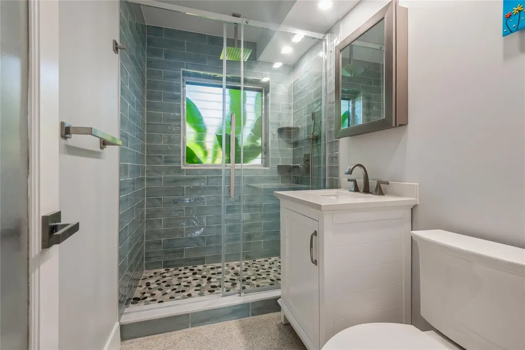 561 Bayshore Drive Fort Lauderdale FL 33304