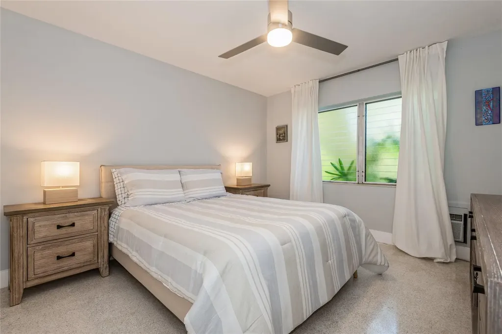 561 Bayshore Drive Fort Lauderdale FL 33304