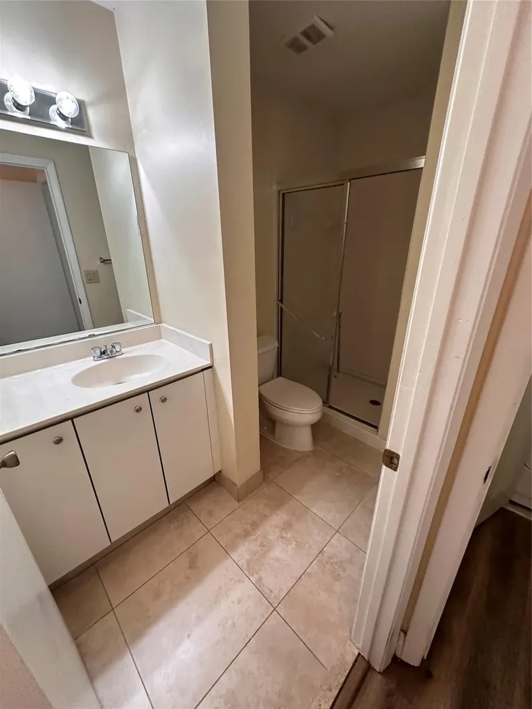 729 NW 91st Terrace Plantation FL 33324