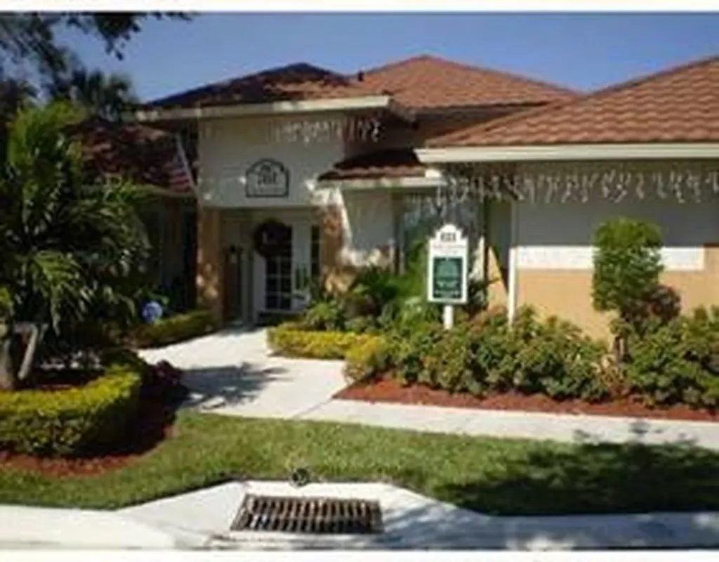 729 NW 91st Terrace Plantation FL 33324