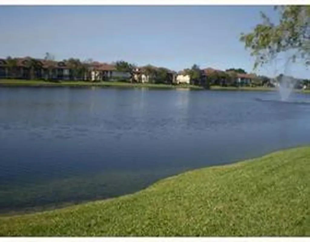 729 NW 91st Terrace Plantation FL 33324