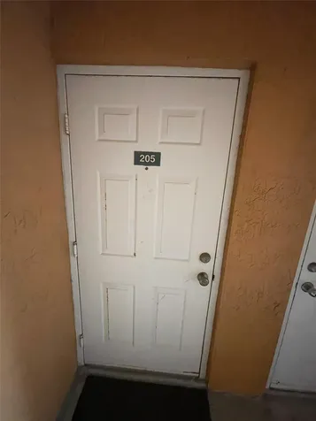 6976 SW 39th Street Fort Lauderdale FL 33314