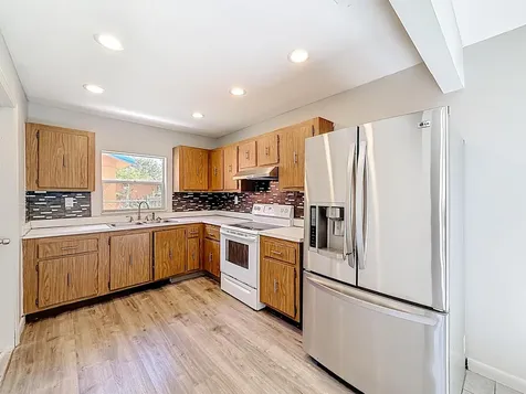 311 SW 79th Terrace North Lauderdale FL 33068