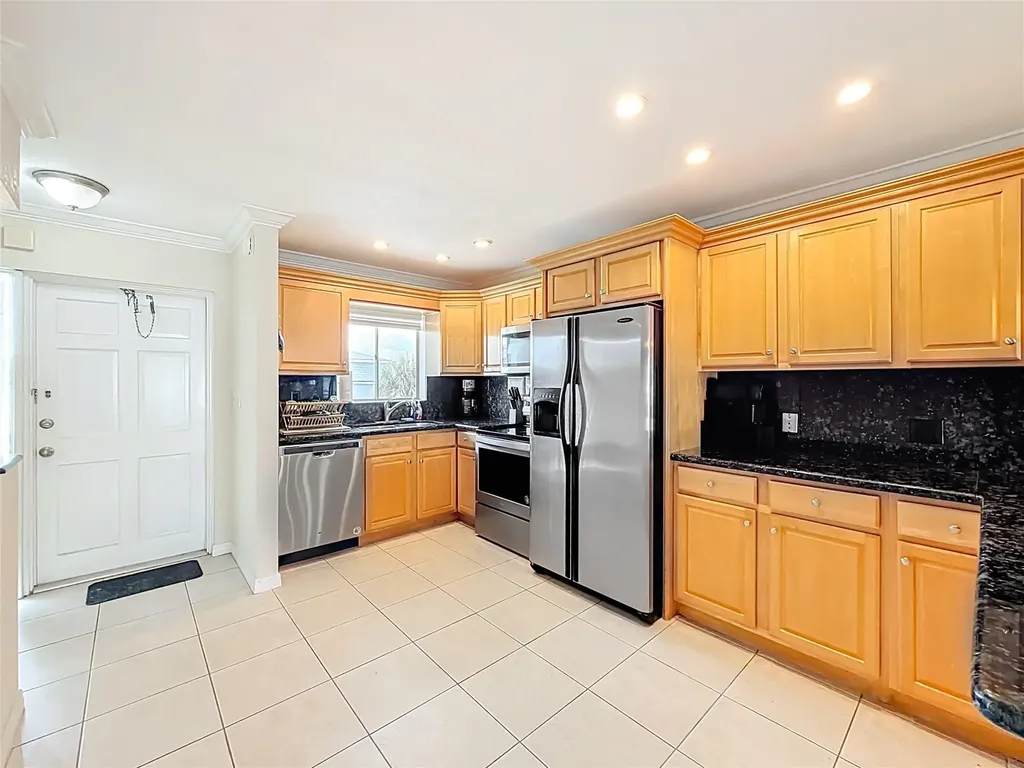 1198 Hillsboro Mile Hillsboro Beach FL 33062