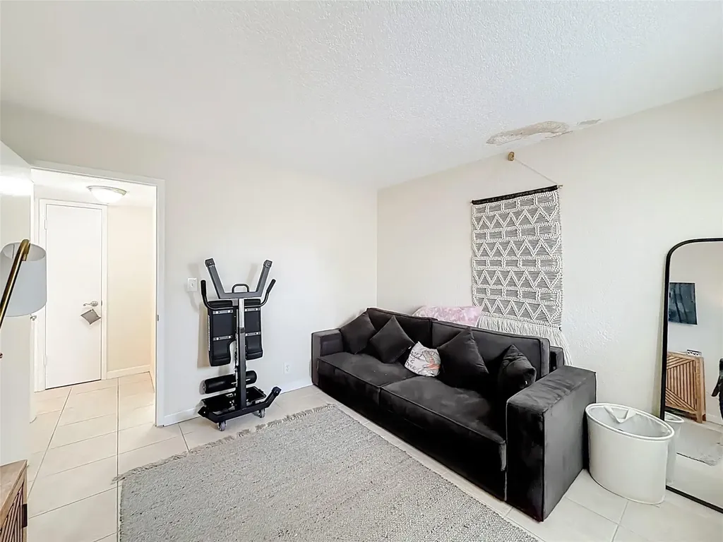 1198 Hillsboro Mile Hillsboro Beach FL 33062
