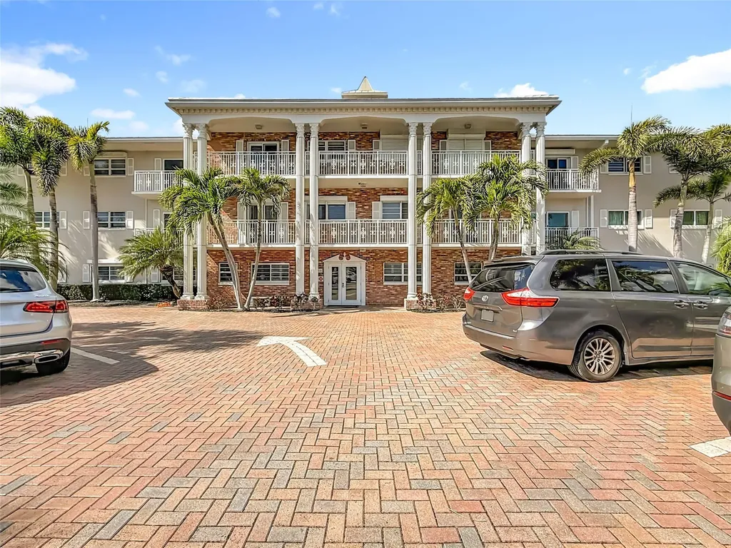 1198 Hillsboro Mile Hillsboro Beach FL 33062