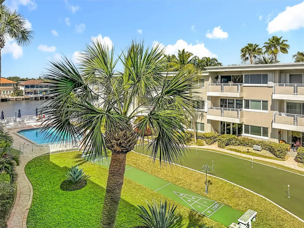 1198 Hillsboro Mile Hillsboro Beach FL 33062