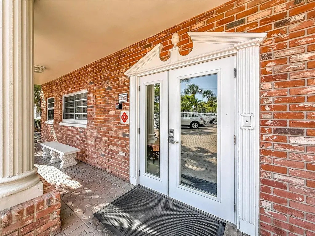 1198 Hillsboro Mile Hillsboro Beach FL 33062