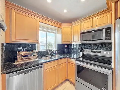 1198 Hillsboro Mile Hillsboro Beach FL 33062