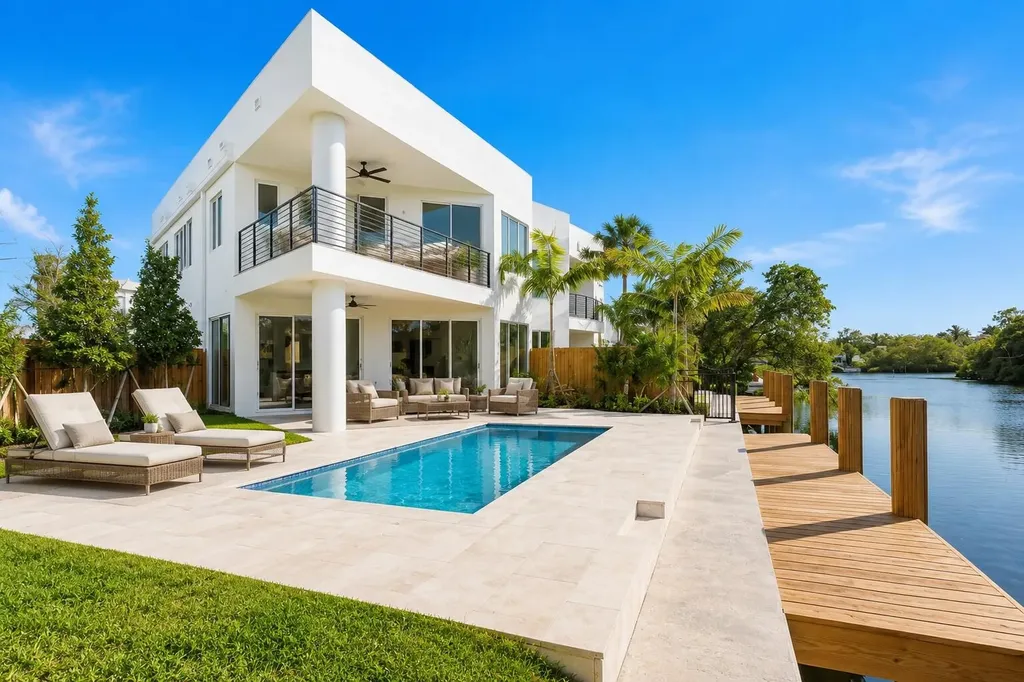 1133 NE 18th Court Fort Lauderdale FL 33305