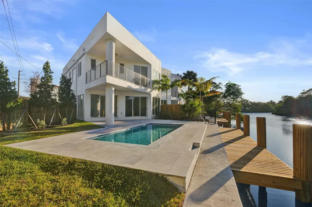 1133 NE 18th Court Fort Lauderdale FL 33305