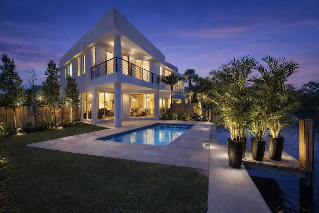 1133 NE 18th Court Fort Lauderdale FL 33305