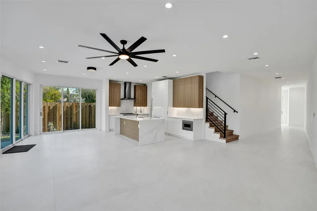 1133 NE 18th Court Fort Lauderdale FL 33305