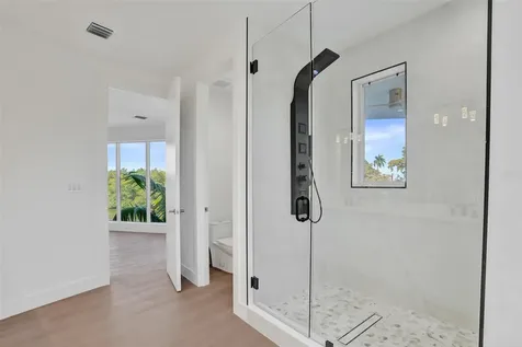 1133 NE 18th Court Fort Lauderdale FL 33305