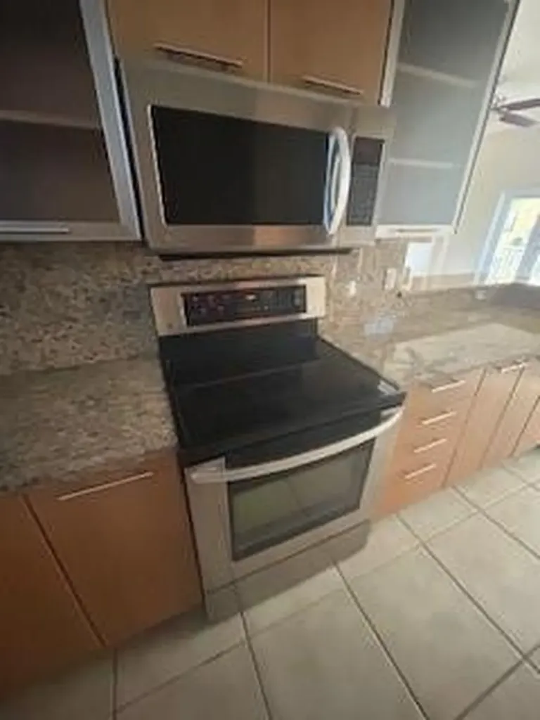 2337 Vintage Drive Lighthouse Point FL 33064