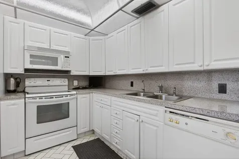 2403 Antigua Circle Coconut Creek FL 33066