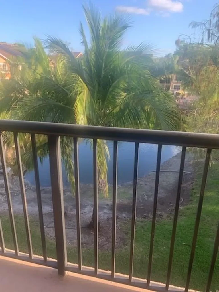 8891 Wiles Road Coral Springs FL 33067