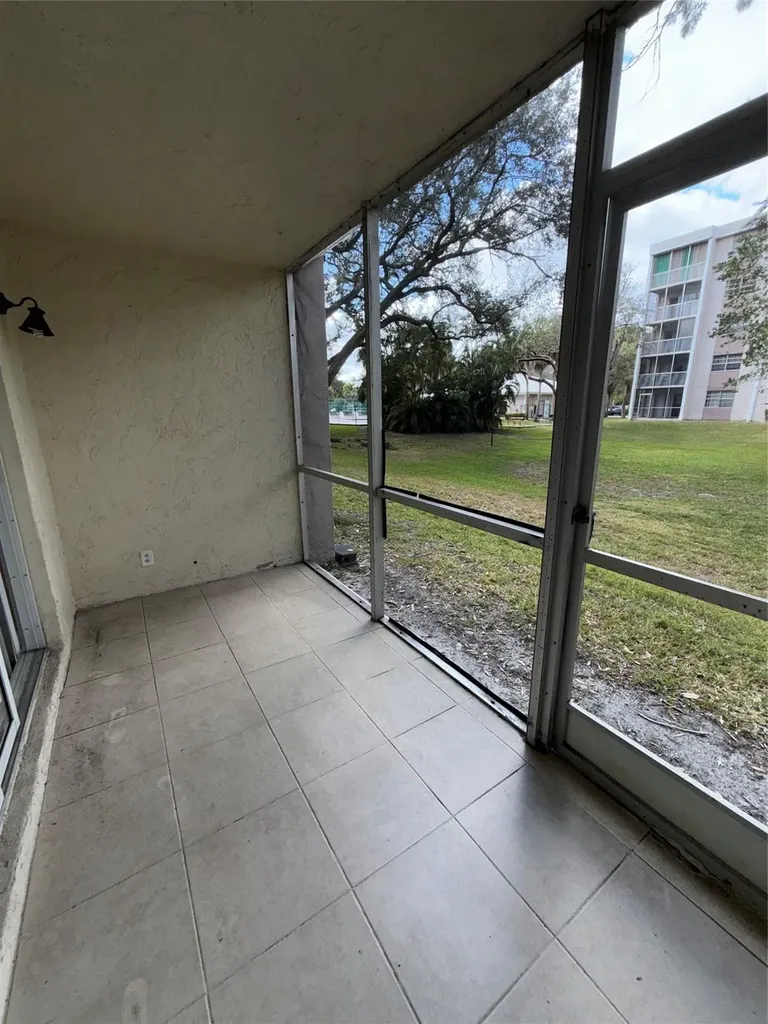 1200 NW 87th Avenue Coral Springs FL 33071