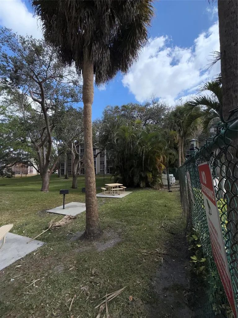 1200 NW 87th Avenue Coral Springs FL 33071
