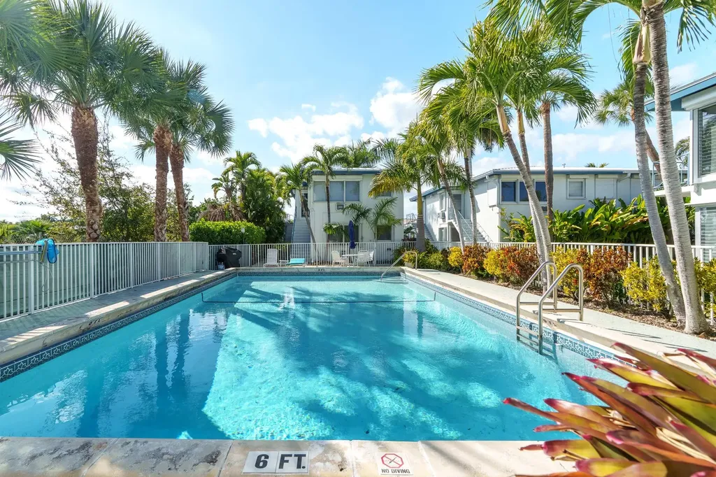 561 Bayshore Drive Fort Lauderdale FL 33304