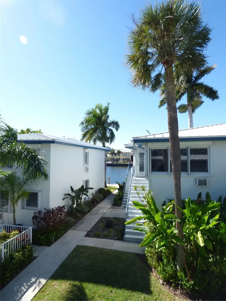 561 Bayshore Drive Fort Lauderdale FL 33304