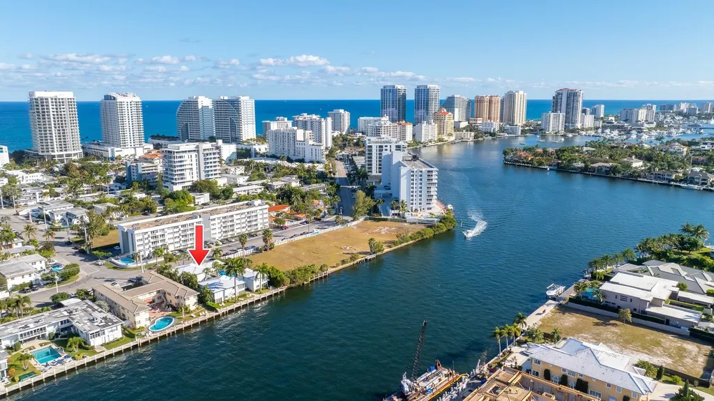 561 Bayshore Drive Fort Lauderdale FL 33304