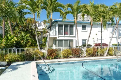561 Bayshore Drive Fort Lauderdale FL 33304