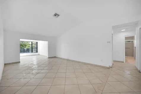 10321 SW 116th Avenue Miami FL 33176