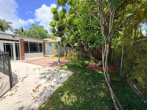 10321 SW 116th Avenue Miami FL 33176