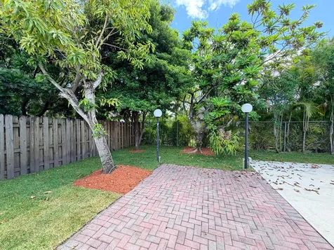 10321 SW 116th Avenue Miami FL 33176