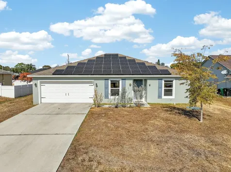325 SW Ray Avenue Port St Lucie FL 34983
