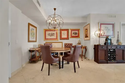 350 SE 2nd Street Fort Lauderdale FL 33301