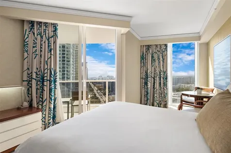 18001 Collins Avenue Sunny Isles Beach FL 33160
