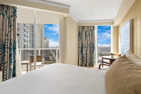 18001 Collins Avenue Sunny Isles Beach FL 33160