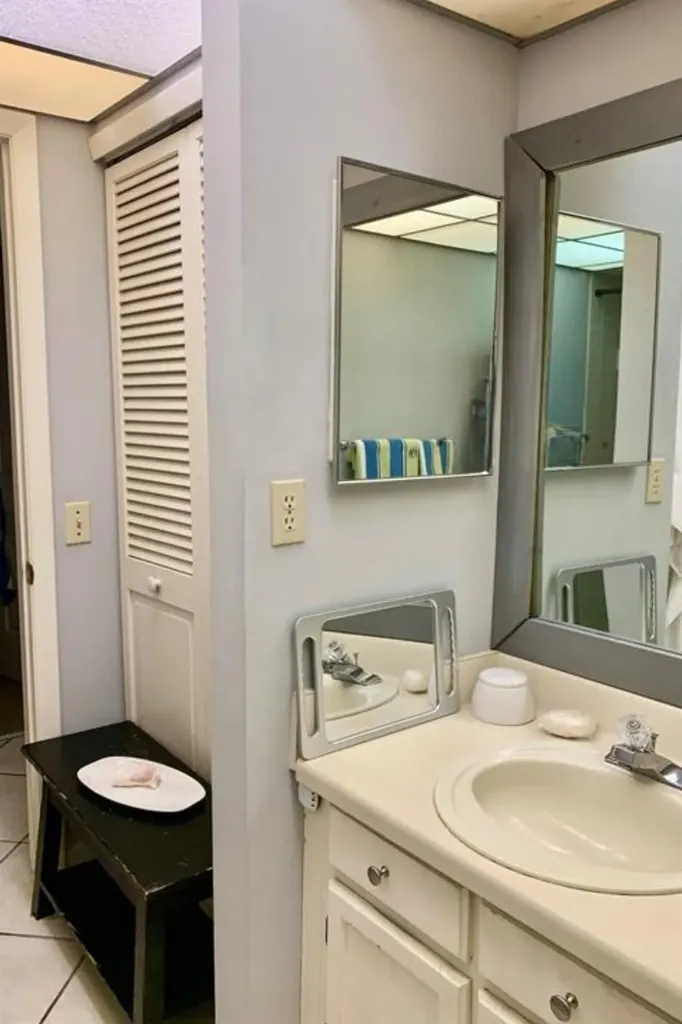 195 Deer Creek Boulevard Deerfield Beach FL 33442