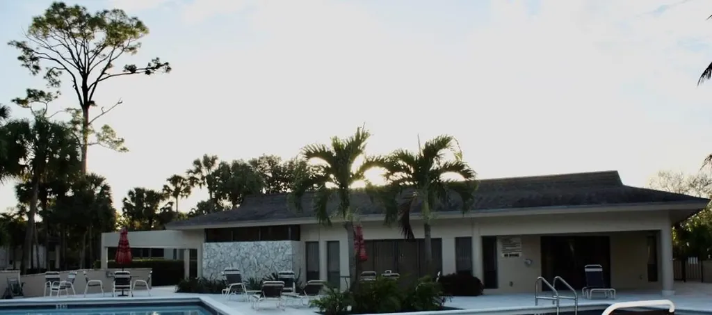 195 Deer Creek Boulevard Deerfield Beach FL 33442
