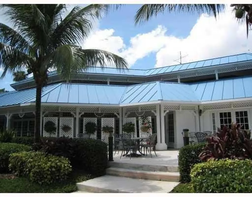 195 Deer Creek Boulevard Deerfield Beach FL 33442