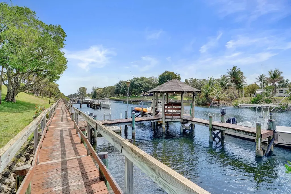 23417 Water Circle Boca Raton FL 33486