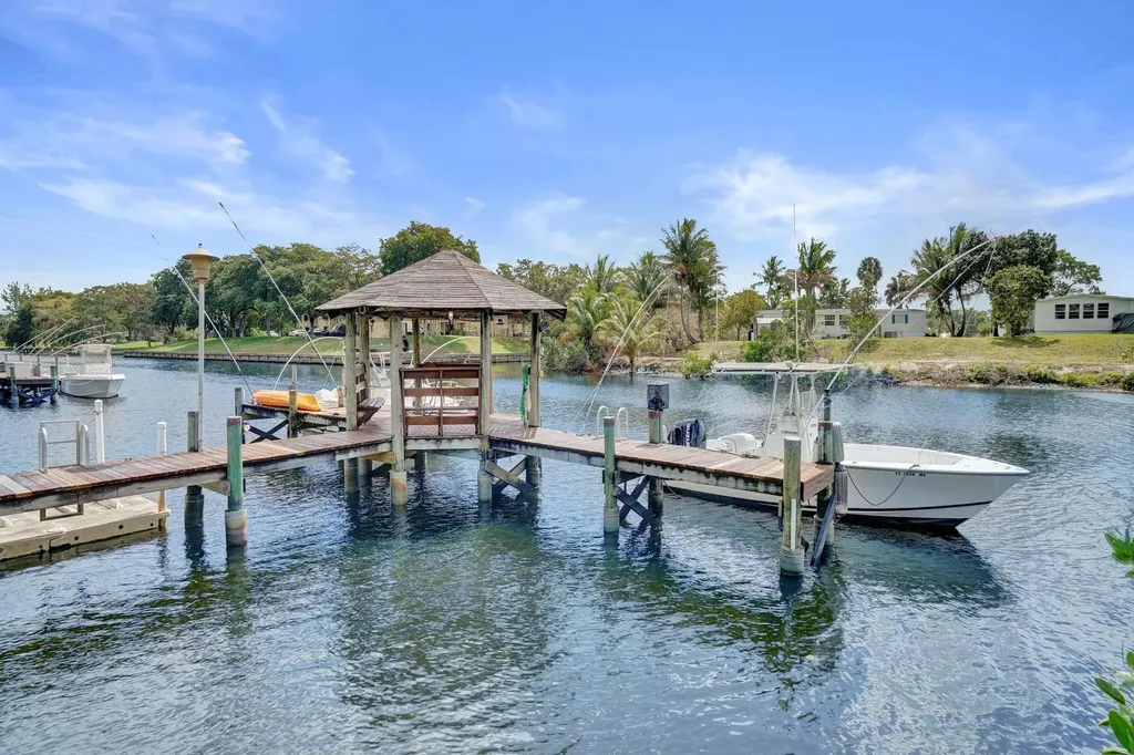 23417 Water Circle Boca Raton FL 33486