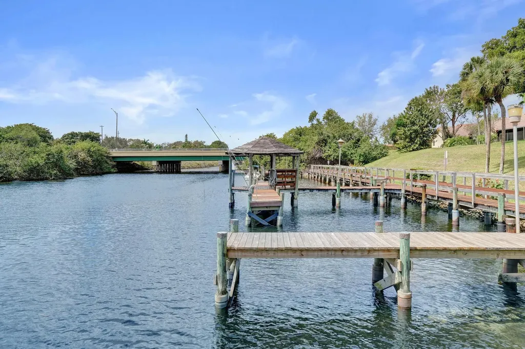23417 Water Circle Boca Raton FL 33486