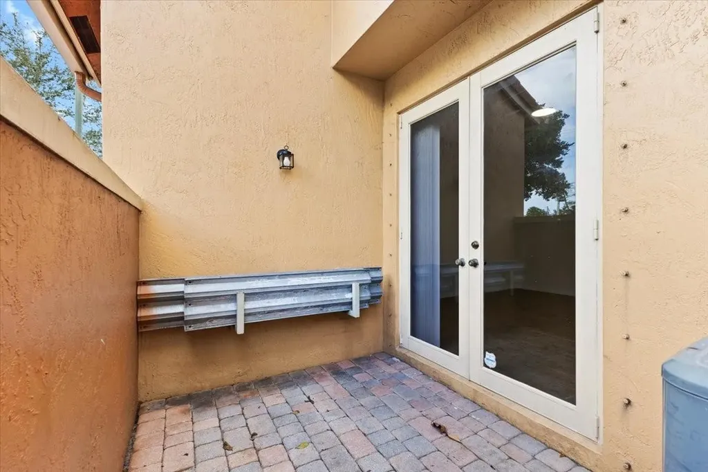 4903 Schooner Drive Fort Lauderdale FL 33312