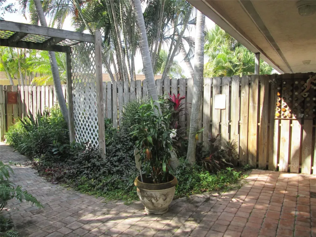 1330 Holly Heights Drive Fort Lauderdale FL 33304