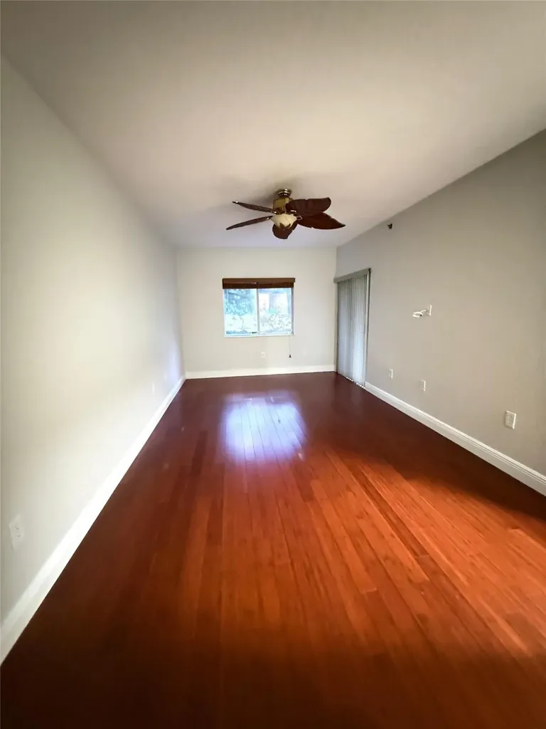 2901 Riverside Drive Coral Springs FL 33065