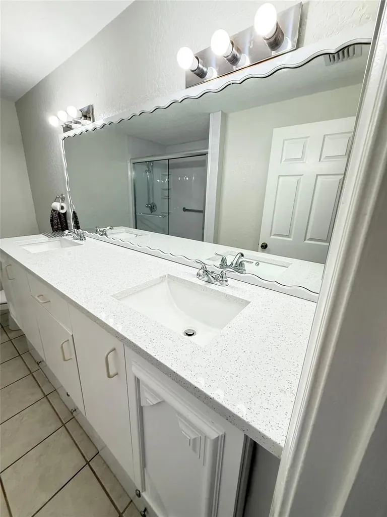 2901 Riverside Drive Coral Springs FL 33065