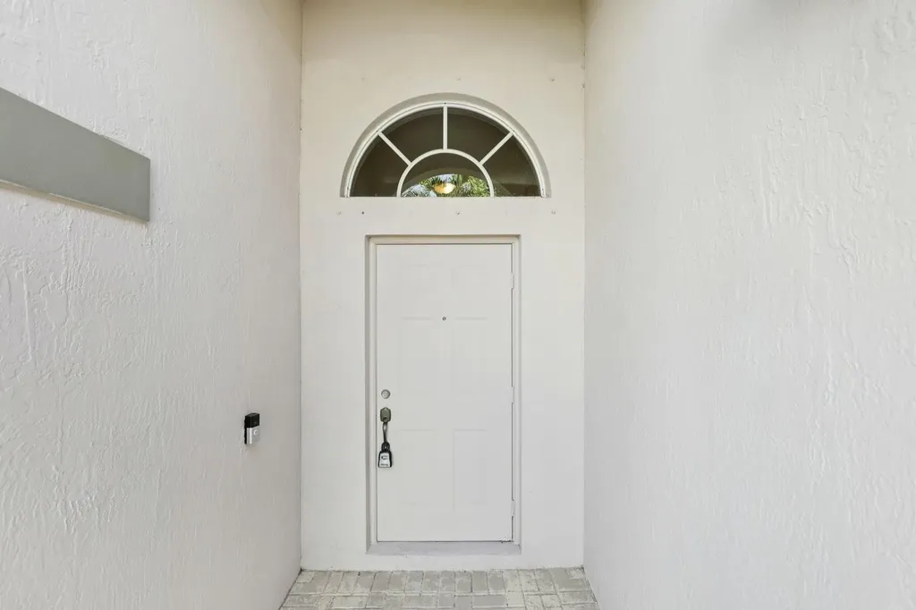 3746 Old Lighthouse Circle Wellington FL 33414