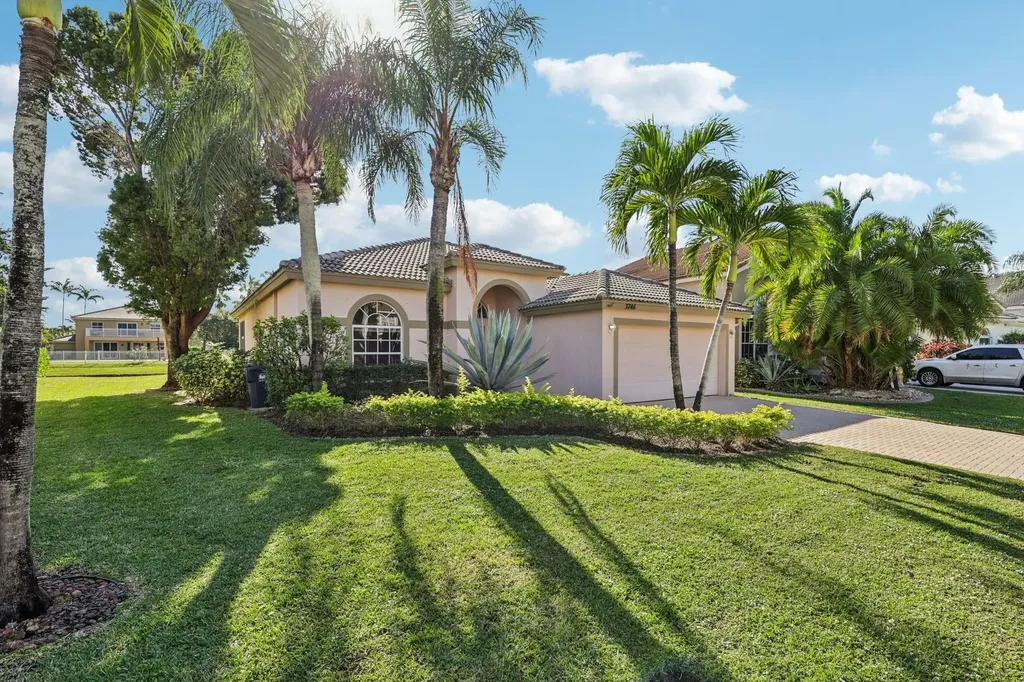 3746 Old Lighthouse Circle Wellington FL 33414