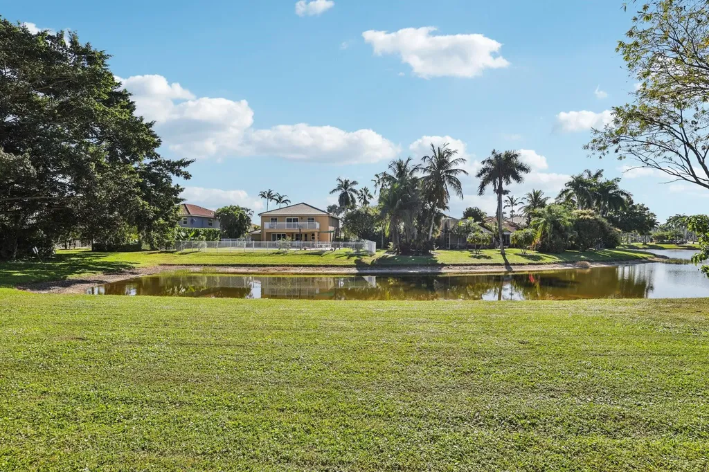 3746 Old Lighthouse Circle Wellington FL 33414