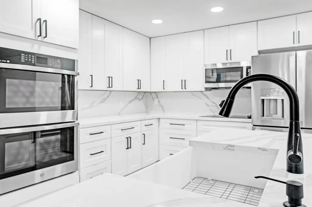 216 Bayberry Drive Plantation FL 33317