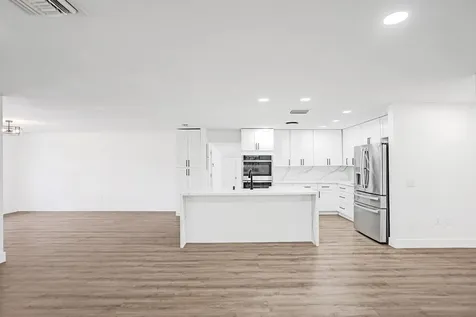 216 Bayberry Drive Plantation FL 33317