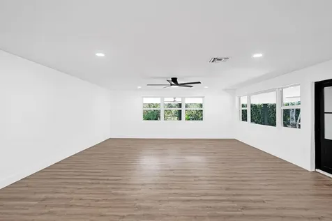 216 Bayberry Drive Plantation FL 33317